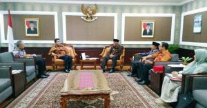 Walikota Padang Sambangi Men PAN-RB, “Usulkan untuk Buka Penerimaan CPNS”