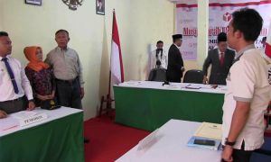 Paslon Wako dan Wawako Pasutri Gugat KPU Kota Padang