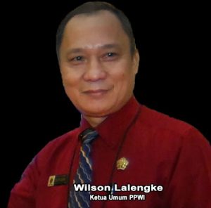Wilson Lalengke”Tindak Tegas Oknum TNI AL Backing Pengusaha Cina”.