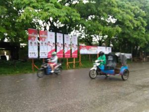 KPU Kota Padang Tebang Pilih Tentang Pemasangan APK Kampanye