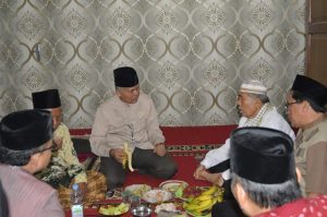 Wakil Walikota Emzalmi Halal Bihalal Dengan Warga Kalumbuk Kuranji