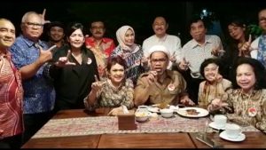 Mochtar Ngabalin dan Pro-Jokowi Serukan Lanjutkan-Lawan-Libas, Ini Maksudnya