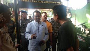 Padang Anti Maksiat Sat Pol-PP Berikan Peringatan Keras Terhadap Pemilik Kafe
