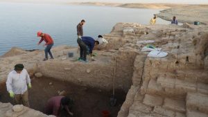 Reruntuhan Bangunan Kuno Ditemukan di Irak