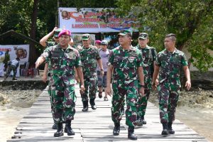 10.874 Subtrat Terumbu Karang Ditanam di Ulang Tahun Korps Marinir