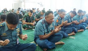 PANGKALAN UTAMA TNI AL II ADAKAN DO’A BERSAMA MENYAMBUT TAHUN 2020 MASEHI
