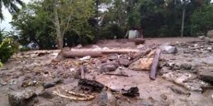 Banjir Bandang Hantam Nagari Batipuh Tanah Datar