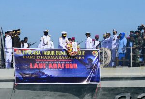Peringati Hari Dharma Samudera, Danlantamal II Lakukan Tabur Bunga di Teluk Bayur