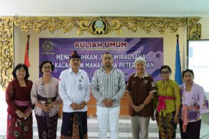 Wagub Sumbar Motivasi Mahasiswa Peternakan Universitas Udayana Bali