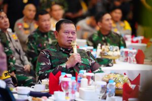 Panglima TNI Pantau Situasi Kamtibmas Malam Pergantian Tahun 2023