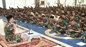 Awal Kerja Januari 2023, Prajurit Kodiklatal Doa Bersama Mohon Kelancaran