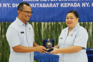 Anggota Pengawas Daerah II Yayasan Hang Tuah Di Serah Terimakan