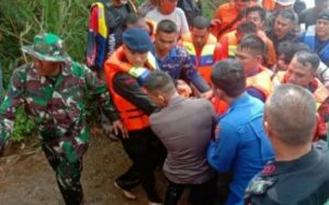 Seorang Pelajar Hanyut di Sungai Batang Kuranji Akhirnya Ditemukan Meninggal