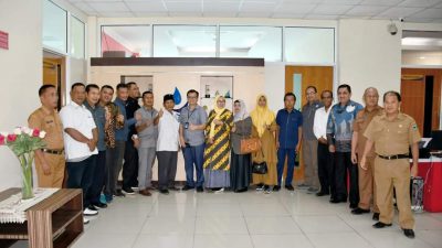 Dirtek Terima Kunjungan Pansus II DPRD Kab. Pessel dan Direktur PDAM Tirta Langkisau Pesisir Selatan di Perumda AM Kota Padang