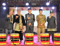 Buka Festival WBTb Sumbar, Gubernur Mahyeldi Serukan Pentingnya Melestarikan Warisan Budaya