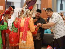 Diundang Halal bihalal PKDP Padang, Epyardi Sampaikan Siap Jadi Cagub Sumbar