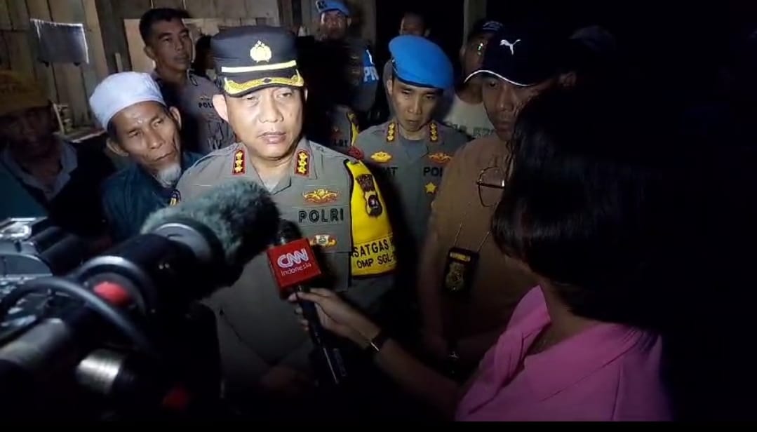 Kabid Humas Polda Sumbar Sambangi Rumah Korban Kasus Pembunuhan Penjual Gorengan di Nagari Guguak Padang Pariaman