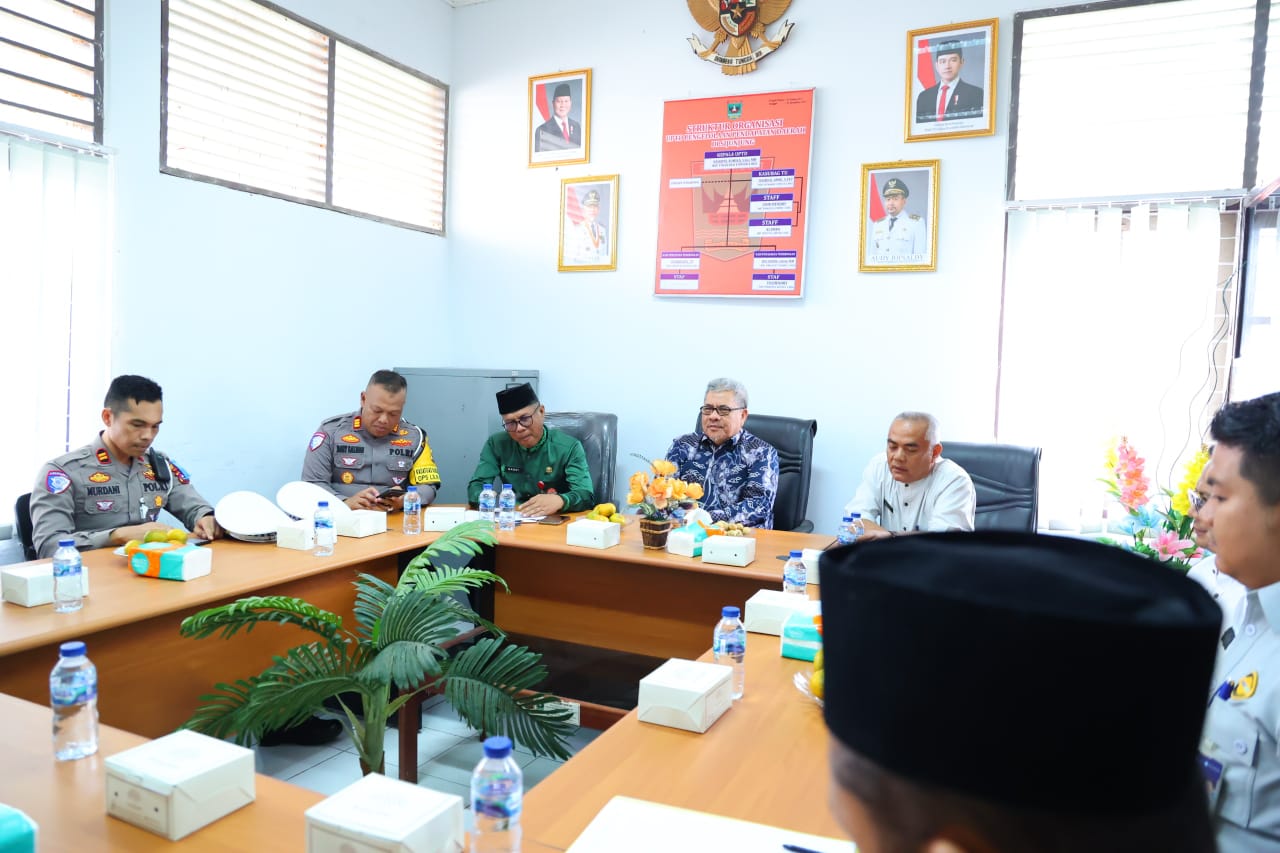 Kunjungi Samsat Sijunjung, Ketua DPRD Sumbar Muhidi Minta Tingkatkan PAD melalui PKB dan BBNKB