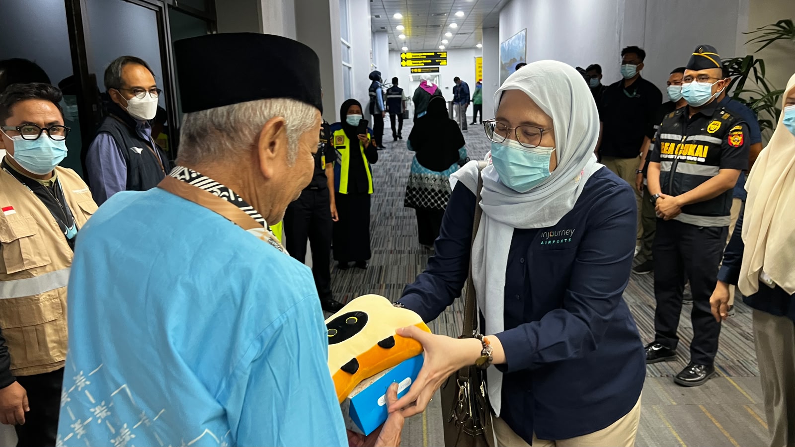 Sambut Jemaah Haji di BIM, Imelda Sari Minta Layanan Fast Track Diterapkan di Lebih Banyak Bandara