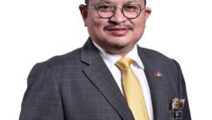 Pesan Pak Natsir dan Pelajaran dari Kejatuhan Keir Starmer Oleh: Shamsul Iskandar Mohd Akin