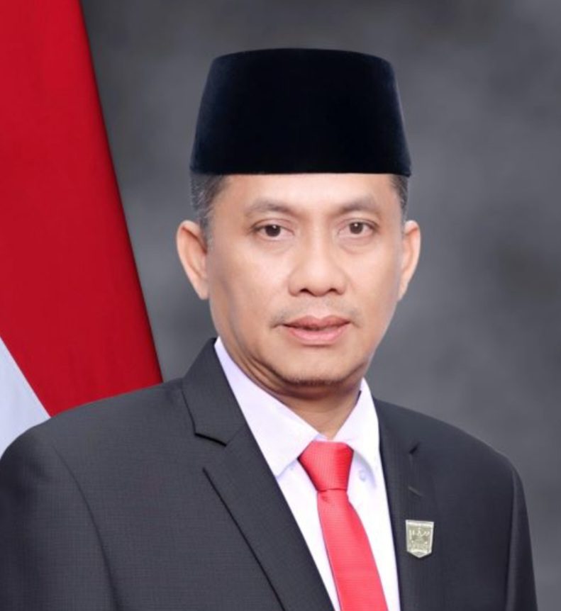 Pajak Untuk Pembangunan Jangan Diperdebatan Tampa Dasar Oleh: Evi Yandri Rajo Budiman