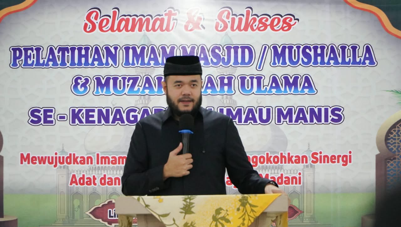 Fadly Amran Buka Pelatihan Imam Masjid dan Mushala se-Kenagarian Limau Manis, Perkuat Sinergi Adat dan Agama